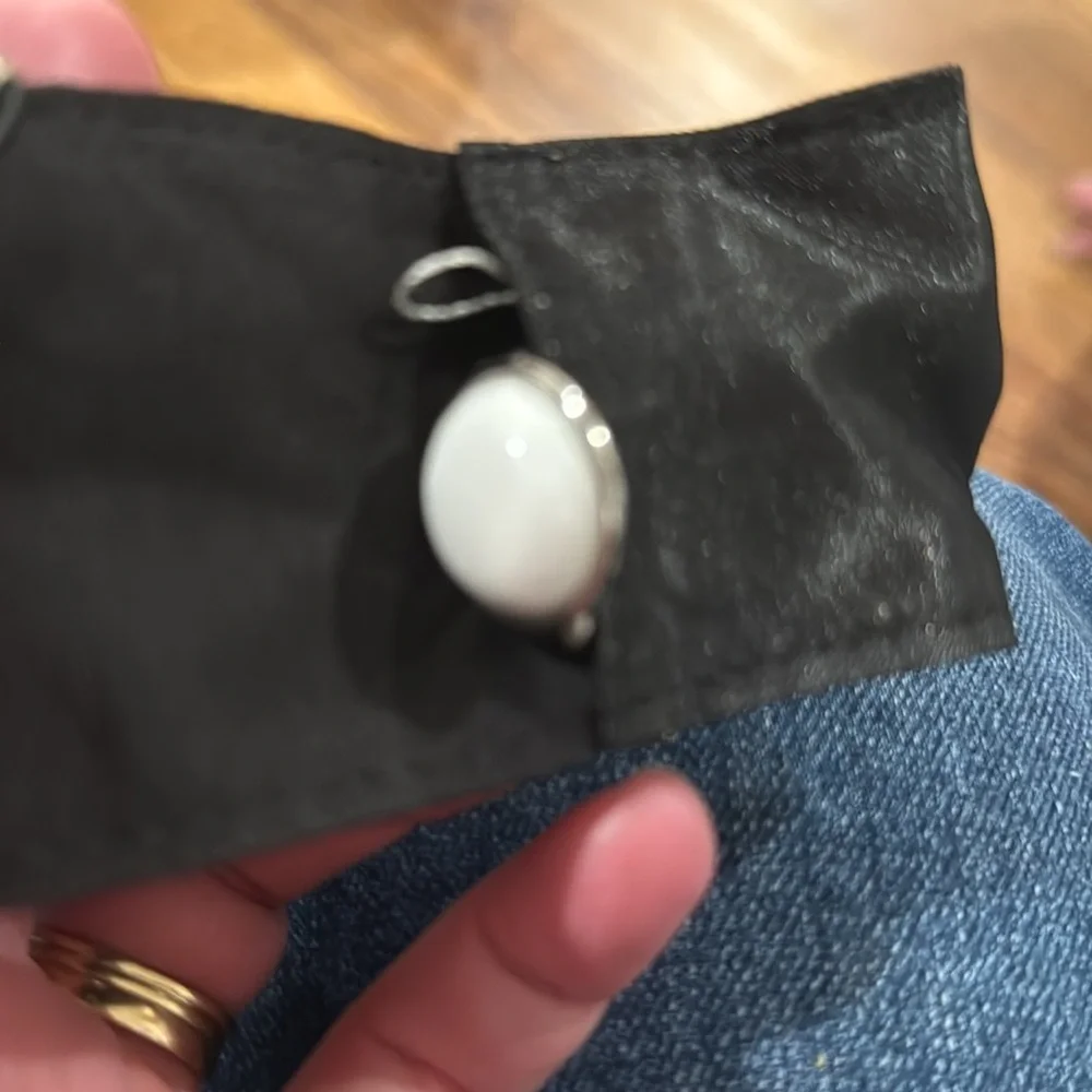 Calvin Klein Coral Stone & Stainless Steel Loop Dome Ring. (Size 9)(NWT) - Picture 12 of 16